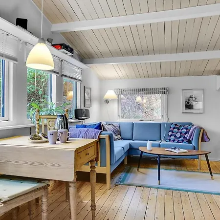 Holiday home 2 Bedroom Cozy In *