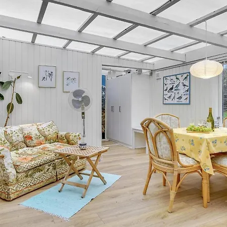 Holiday home 2 Bedroom Cozy In Jaegerspris