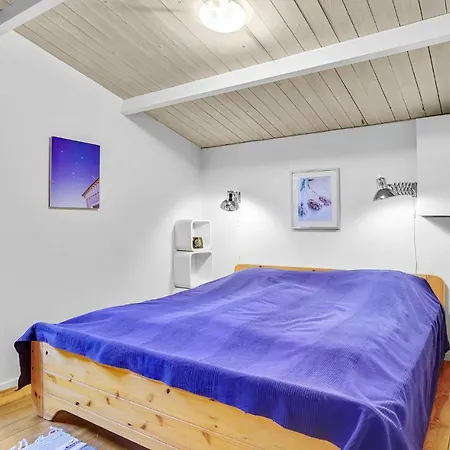 2 Bedroom Cozy In *