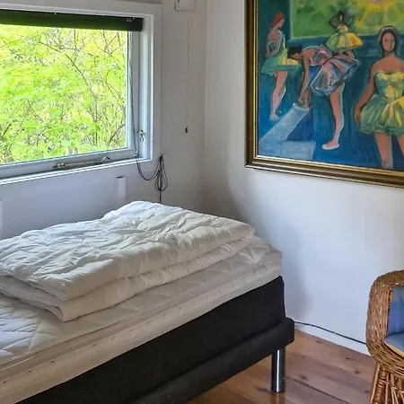 Σπίτι διακοπών 2 Bedroom Cozy In
